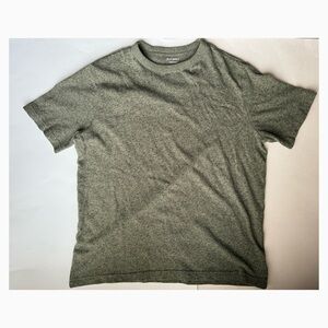 NWOT Old Navy Men’s Green Jersey Knit Tee - Size Medium